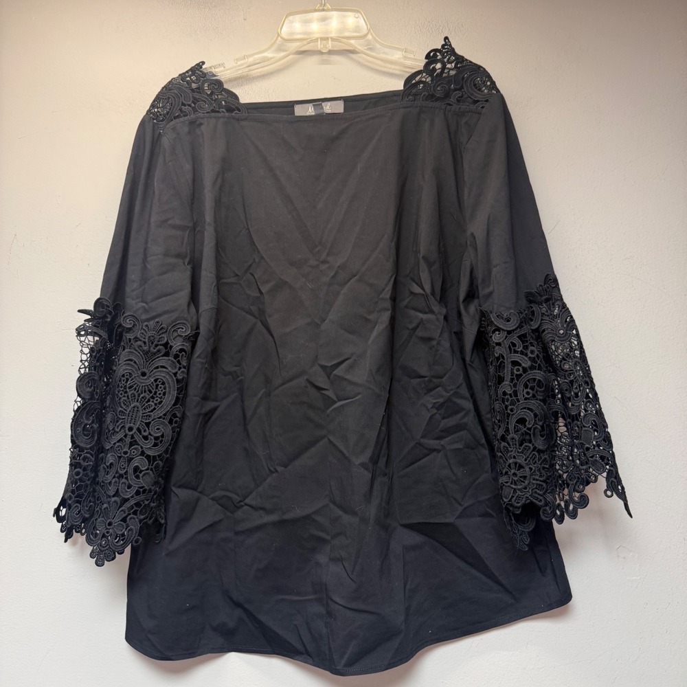 Marled Blouse Womens 1X Black Excellent Lace Bell Sleeve Square Neck Top